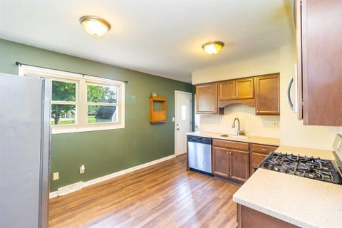 Tiny photo for 303 Hough Drive, Machesney Park, IL 61115 (MLS # 12739193)