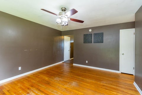 Tiny photo for 303 Hough Drive, Machesney Park, IL 61115 (MLS # 12739193)