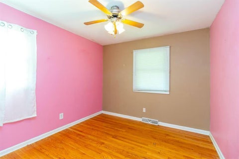 Tiny photo for 303 Hough Drive, Machesney Park, IL 61115 (MLS # 12739193)