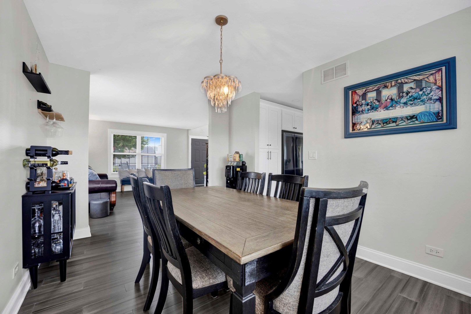6909 Twin Falls Drive