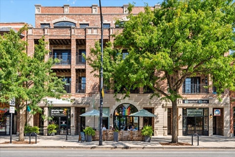 Photo of 2140 W Division Street #4, Chicago, IL 60622 (MLS # 12743715)