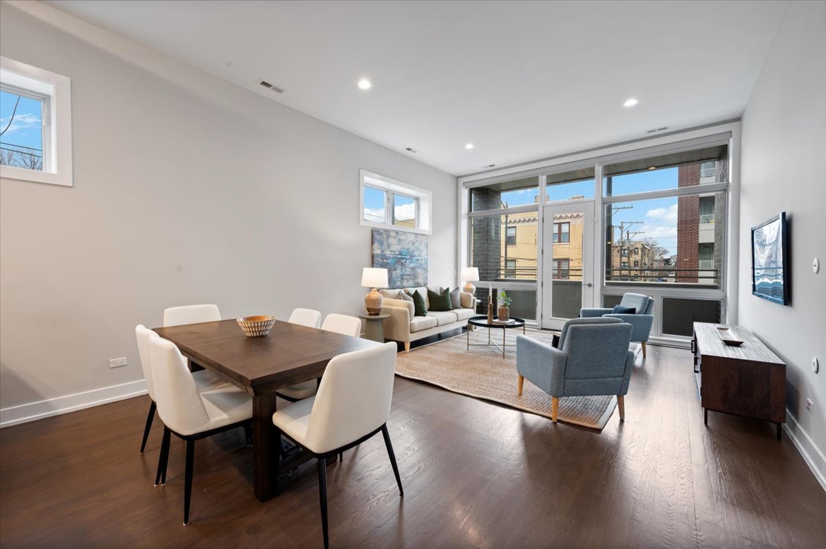 3024 W Armitage Avenue 3