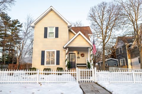 Photo of 371 S Madison Street, Oswego, IL 60543 (MLS # 12532322)