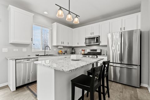 Tiny photo for 1076 Goldfinch Lane, Antioch, IL 60002 (MLS # 12553074)