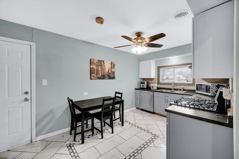 Tiny photo for 16145 Hermitage Avenue, Markham, IL 60428 (MLS # 12589597)