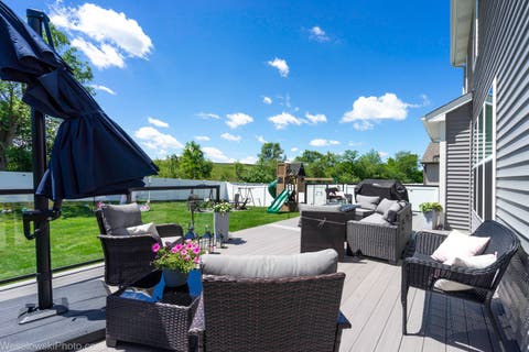 Tiny photo for 321 S Pointe Avenue, South Elgin, IL 60177 (MLS # 12713539)