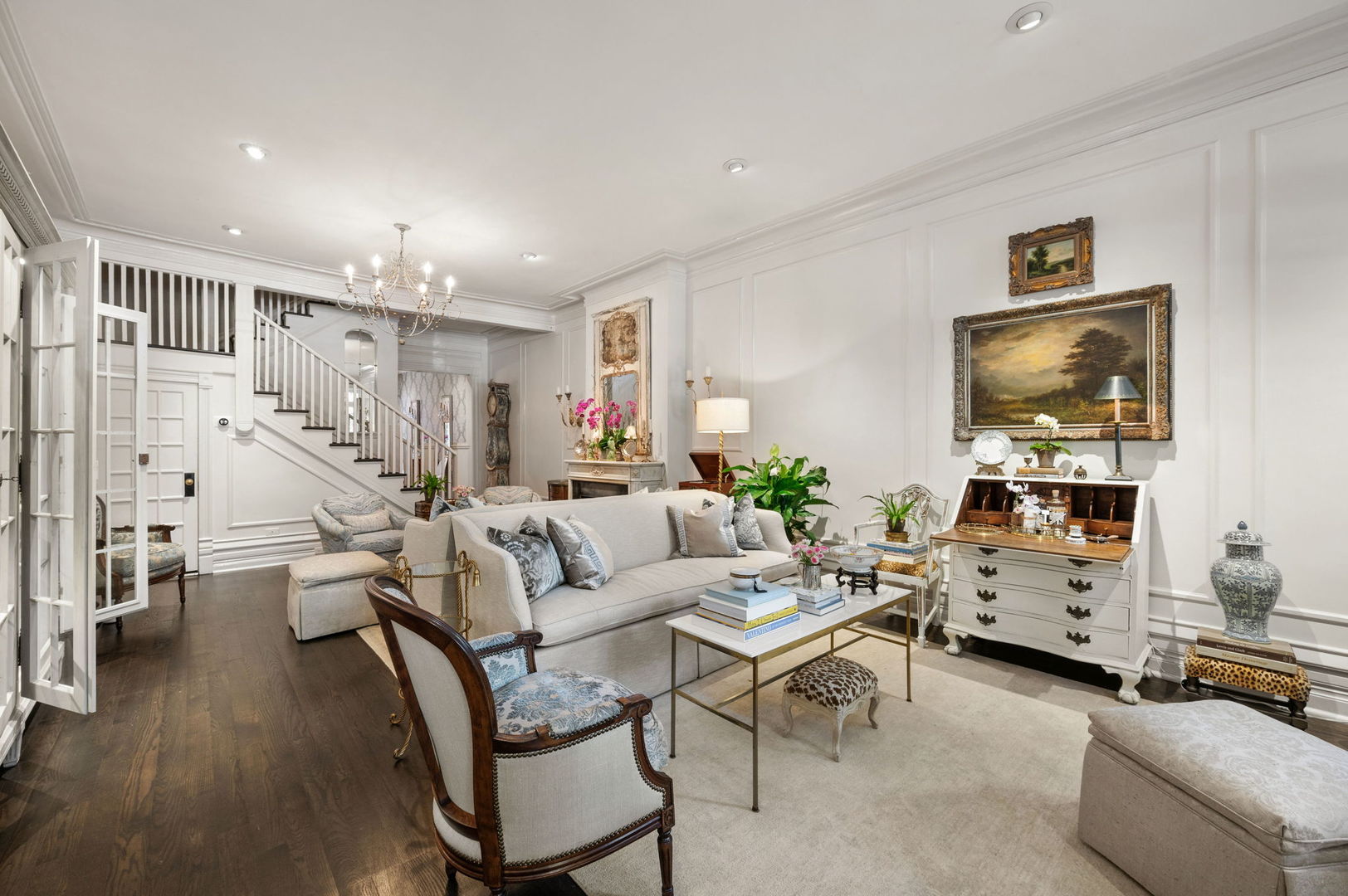 55 E ELM Street