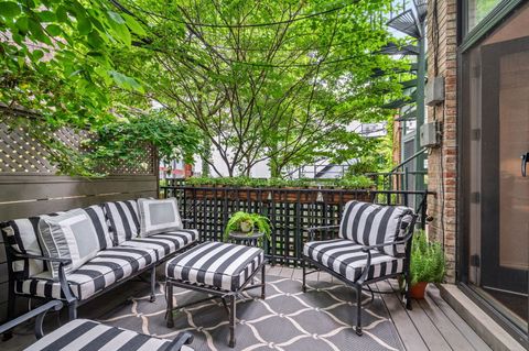 Tiny photo for 55 E ELM Street, Chicago, IL 60611 (MLS # 12491014)