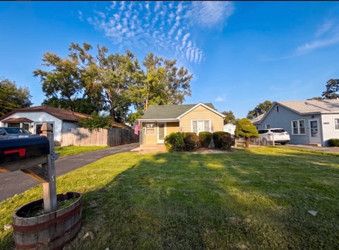 Tiny photo for 8913 Central Avenue, Oak Lawn, IL 60453 (MLS # 12742151)