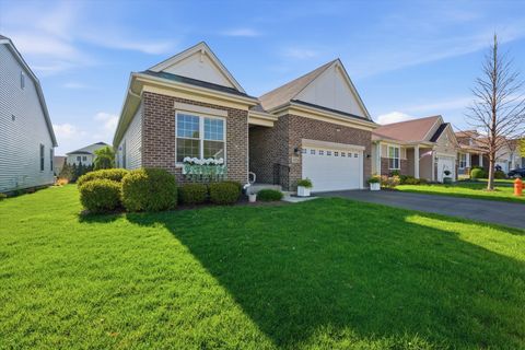 Tiny photo for 4055 Chesapeake Lane, Naperville, IL 60564 (MLS # 12628307)