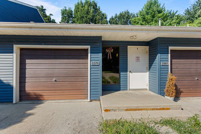 2579 Clayton Boulevard 2579