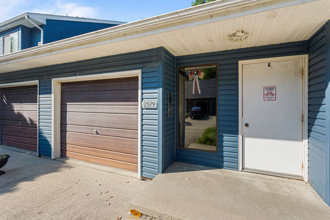 2579 Clayton Boulevard 2579