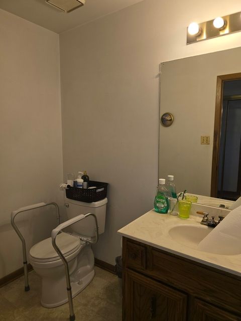 Tiny photo for 4061 177th Street, Country Club Hills, IL 60478 (MLS # 12404782)