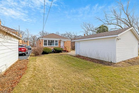 Tiny photo for 504 N Irving Avenue, Hillside, IL 60162 (MLS # 12562154)