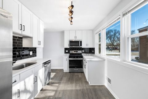 Tiny photo for 504 N Irving Avenue, Hillside, IL 60162 (MLS # 12562154)