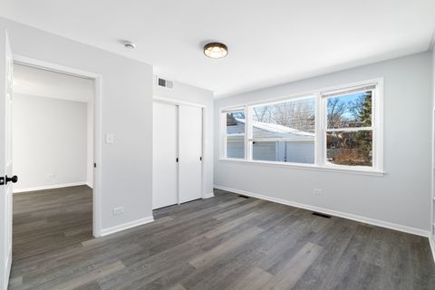 Tiny photo for 504 N Irving Avenue, Hillside, IL 60162 (MLS # 12562154)