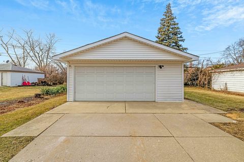 Tiny photo for 504 N Irving Avenue, Hillside, IL 60162 (MLS # 12562154)