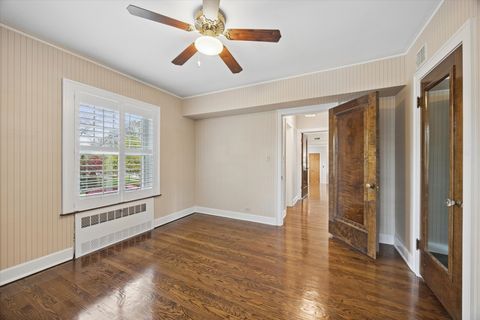 Tiny photo for 545 S Brainard Avenue, La Grange, IL 60525 (MLS # 12619602)