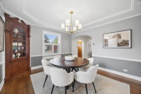 Tiny photo for 545 S Brainard Avenue, La Grange, IL 60525 (MLS # 12619602)