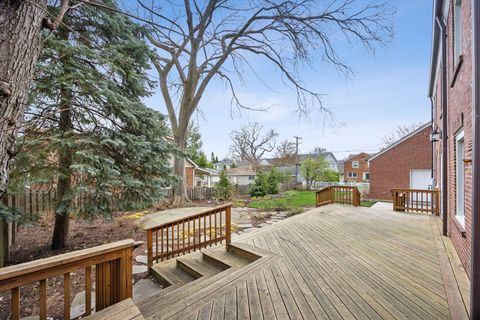 Tiny photo for 545 S Brainard Avenue, La Grange, IL 60525 (MLS # 12619602)