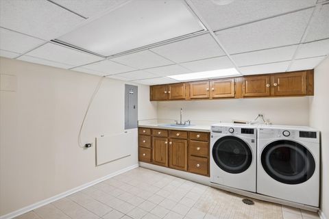 Tiny photo for 545 S Brainard Avenue, La Grange, IL 60525 (MLS # 12619602)