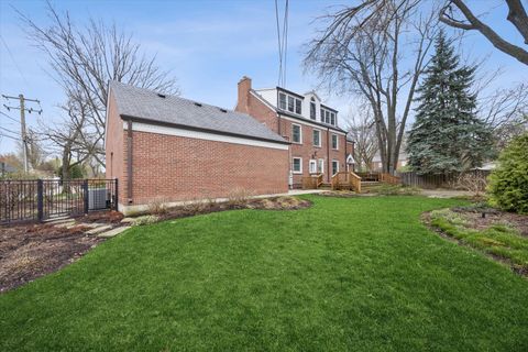 Tiny photo for 545 S Brainard Avenue, La Grange, IL 60525 (MLS # 12619602)