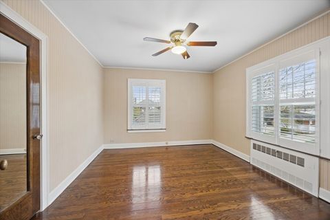 Tiny photo for 545 S Brainard Avenue, La Grange, IL 60525 (MLS # 12619602)