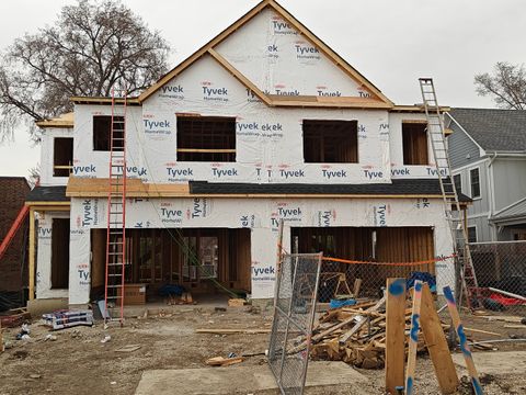 104 N Evergreen Avenue Elmhurst IL 60126