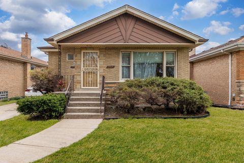 8515 S Kildare Avenue Chicago IL 60652