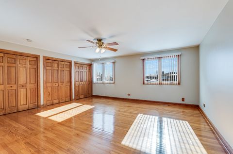 Tiny photo for 8732 W Surrey Park Park, Palos Hills, IL 60465 (MLS # 12637340)
