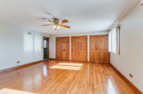 Tiny photo for 8732 W Surrey Park Park, Palos Hills, IL 60465 (MLS # 12637340)