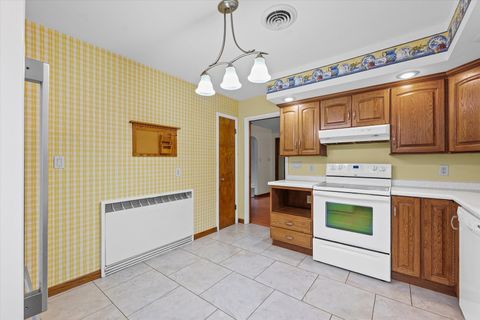 Tiny photo for 608 Haines Boulevard, Champaign, IL 61820 (MLS # 12517166)