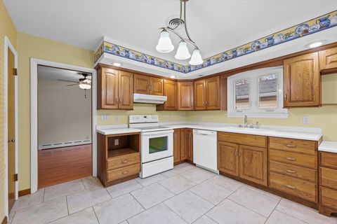 Tiny photo for 608 Haines Boulevard, Champaign, IL 61820 (MLS # 12517166)