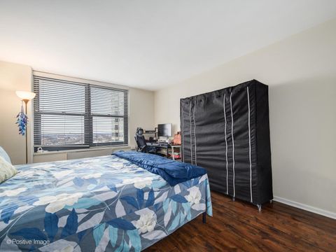 Tiny photo for 3430 N Lake Shore Drive #15M, Chicago, IL 60657 (MLS # 12593973)