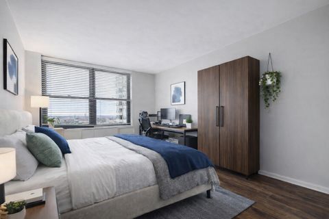 Tiny photo for 3430 N Lake Shore Drive #15M, Chicago, IL 60657 (MLS # 12593973)
