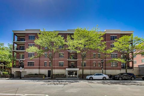 200 N Addison Avenue 306 Elmhurst IL 60126