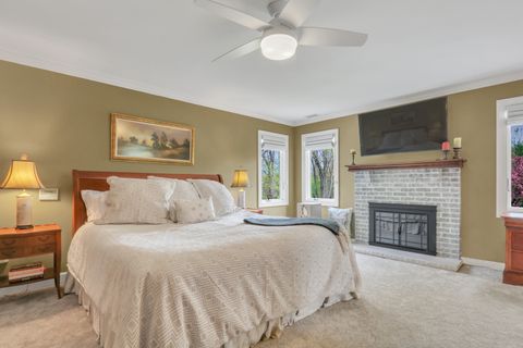 Tiny photo for 1525 Saratoga Court, Libertyville, IL 60048 (MLS # 12635923)