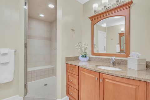 Tiny photo for 1525 Saratoga Court, Libertyville, IL 60048 (MLS # 12635923)
