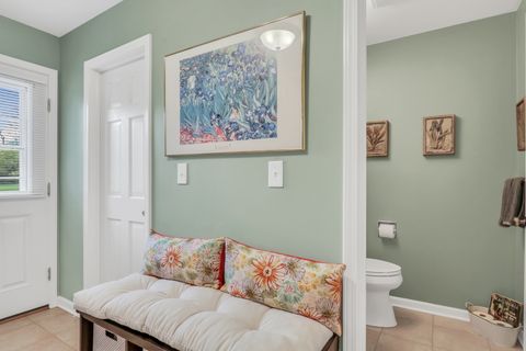 Tiny photo for 1525 Saratoga Court, Libertyville, IL 60048 (MLS # 12635923)