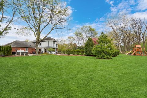Tiny photo for 1525 Saratoga Court, Libertyville, IL 60048 (MLS # 12635923)