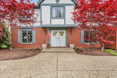 Tiny photo for 1525 Saratoga Court, Libertyville, IL 60048 (MLS # 12635923)