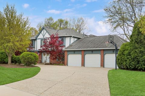 Tiny photo for 1525 Saratoga Court, Libertyville, IL 60048 (MLS # 12635923)