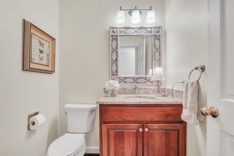 Tiny photo for 1525 Saratoga Court, Libertyville, IL 60048 (MLS # 12635923)