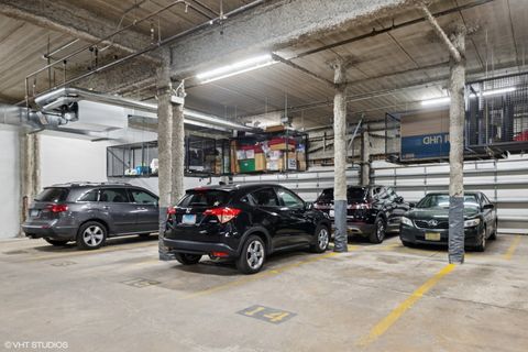 Tiny photo for 437 W North Avenue #404, Chicago, IL 60610 (MLS # 12492103)