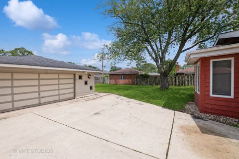 A home in Palos Heights