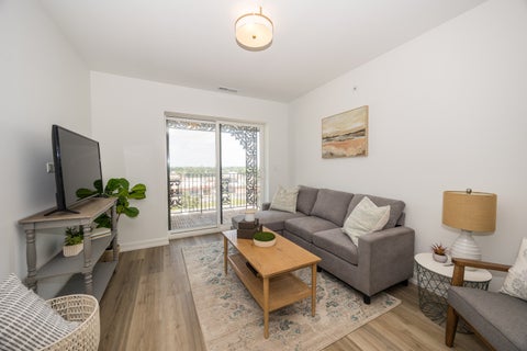 Tiny photo for 9396 Landings Lane #506, Des Plaines, IL 60016 (MLS # 12744791)