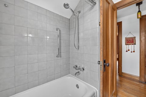 Tiny photo for 1100 S Scoville Avenue, Oak Park, IL 60304 (MLS # 12719105)
