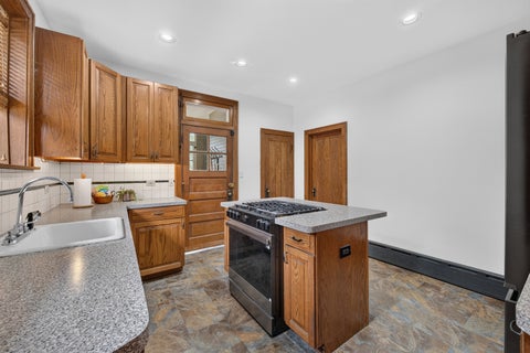 Tiny photo for 1100 S Scoville Avenue, Oak Park, IL 60304 (MLS # 12719105)