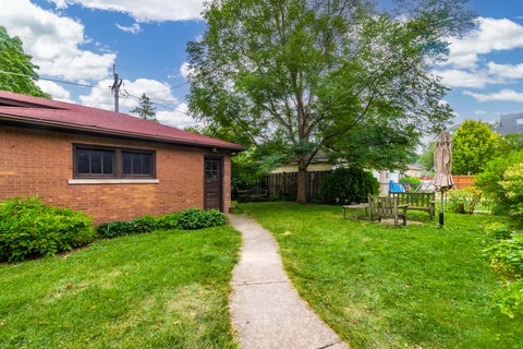 Tiny photo for 1100 S Scoville Avenue, Oak Park, IL 60304 (MLS # 12719105)