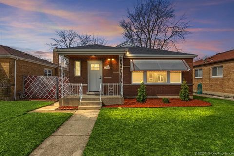 Tiny photo for 12806 S Laflin Street, Calumet Park, IL 60827 (MLS # 12605859)
